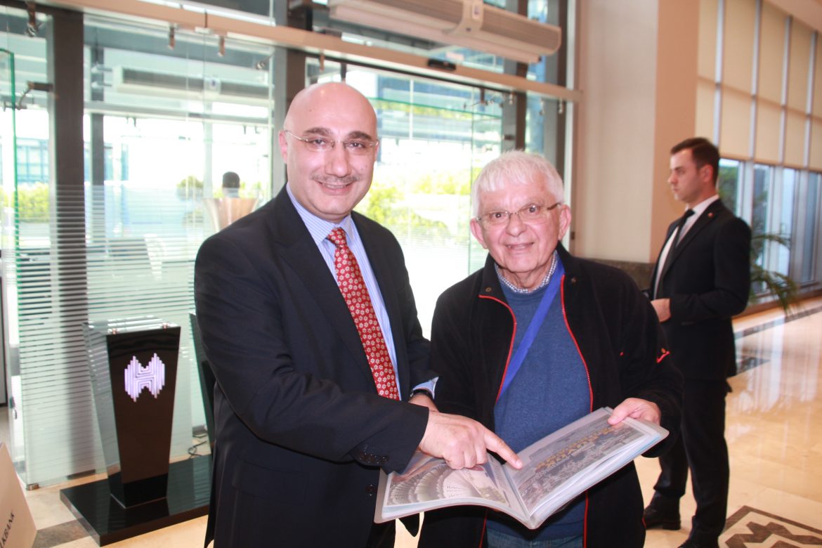 OSMAN ARSLAN VAKIFBANK’TA…